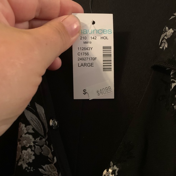 Maurice’s Dress. Long sleeve, cold shoulder, new with tags. Size large - Picture 3 of 5